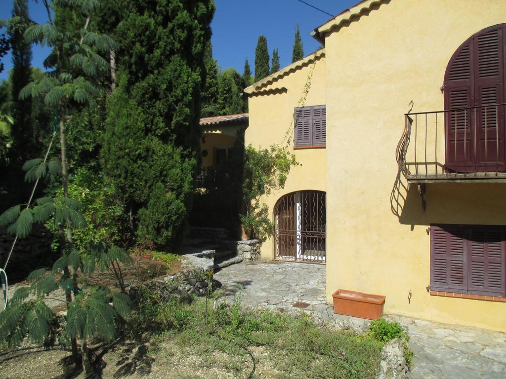 Le Clos Des Canebiers Bed and Breakfast Grasse Eksteriør billede