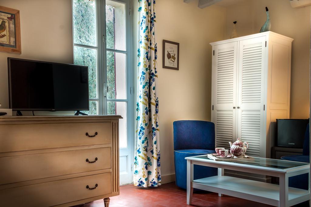 Le Clos Des Canebiers Bed and Breakfast Grasse Værelse billede