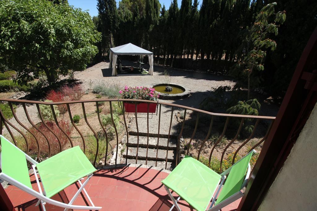 Le Clos Des Canebiers Bed and Breakfast Grasse Eksteriør billede